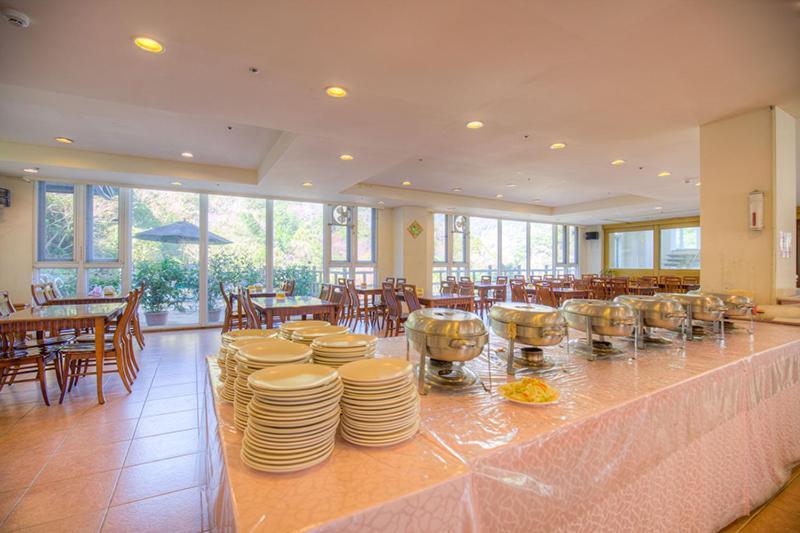 Crystal Hotel 仁愛郷 エクステリア 写真