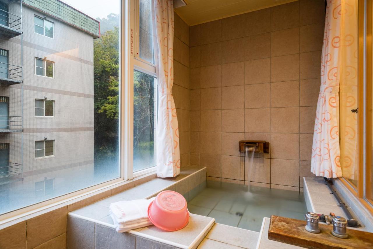 Crystal Hotel 仁愛郷 エクステリア 写真